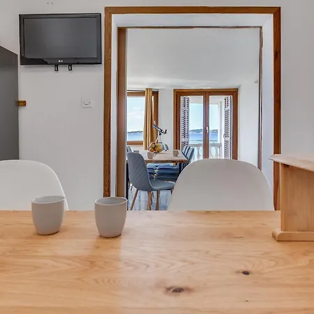 The Penthouse Apartmán Bibinje