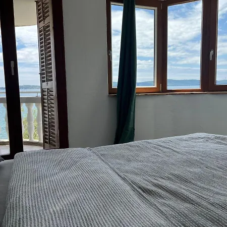 The Penthouse Appartement Bibinje